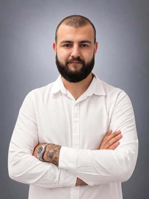 Danil Sert
