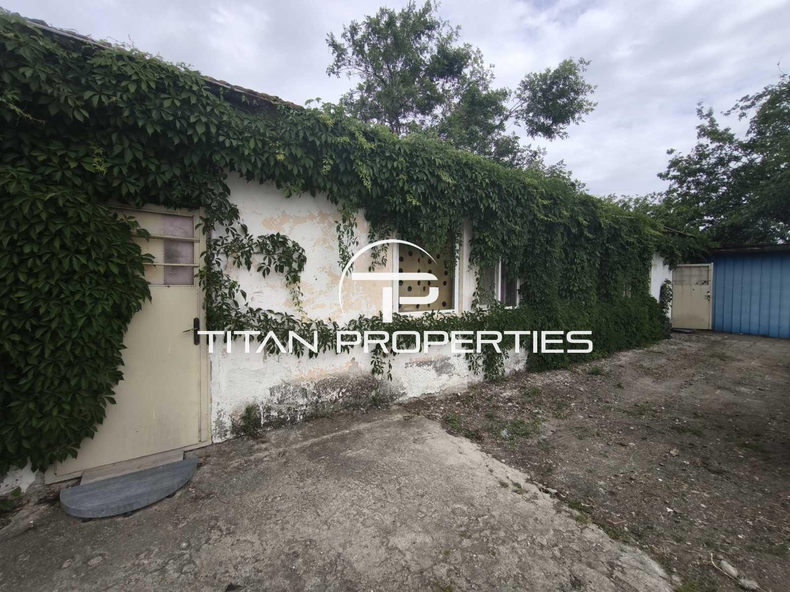 Промищлено помещение в с. Войводиново