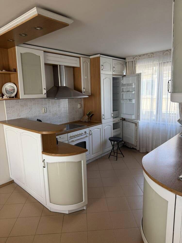 Под наем в Бургас многостаен Център ID 2219486