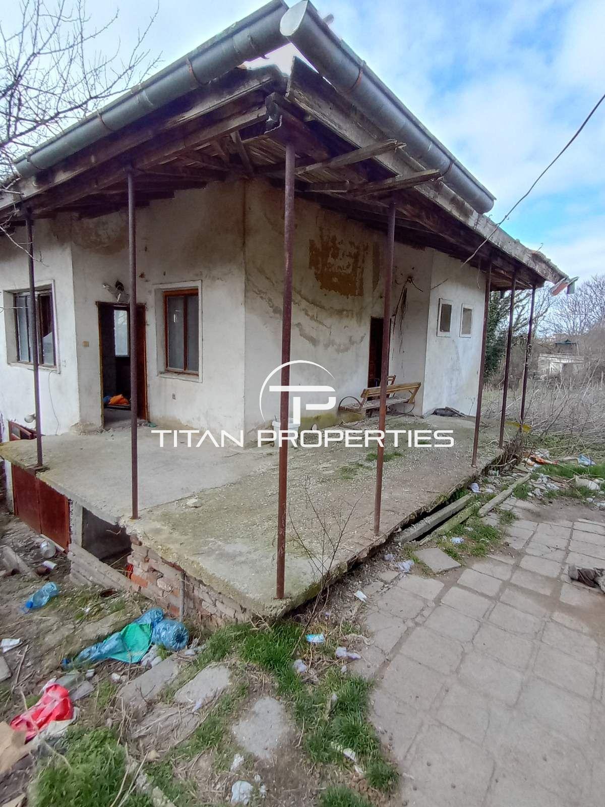 Къща в кв. Горно Езерово