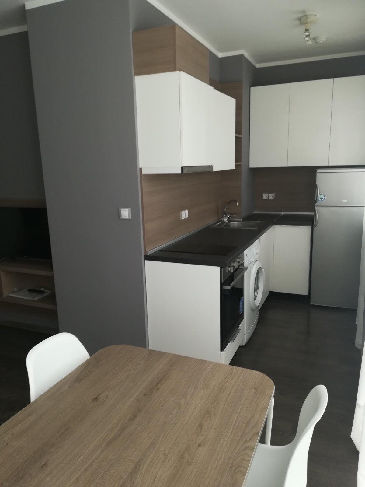 Тристаен, под наем, жк. Студентски град