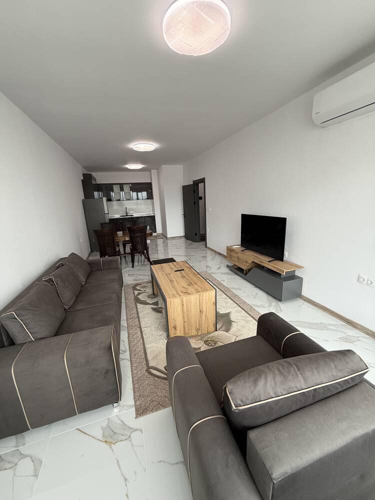 Под наем в Бургас тристаен Славейков ID 2201339