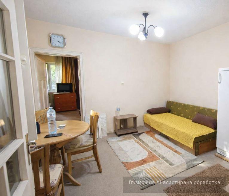 Под наем в Варна етаж от къща Зимно кино Тракия ID 2195728