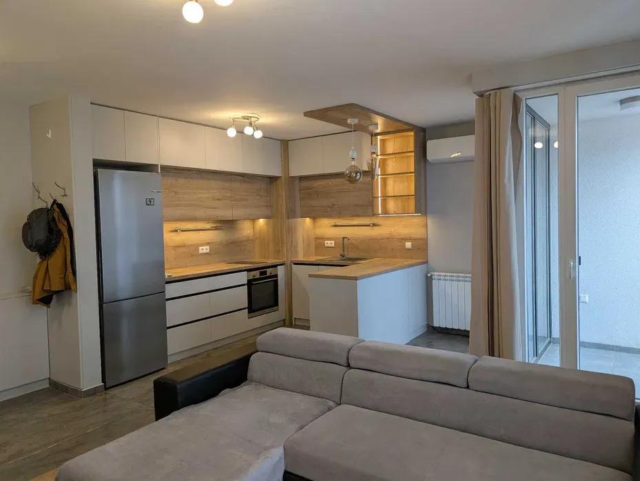 Двустаен, под наем, жк. Левски