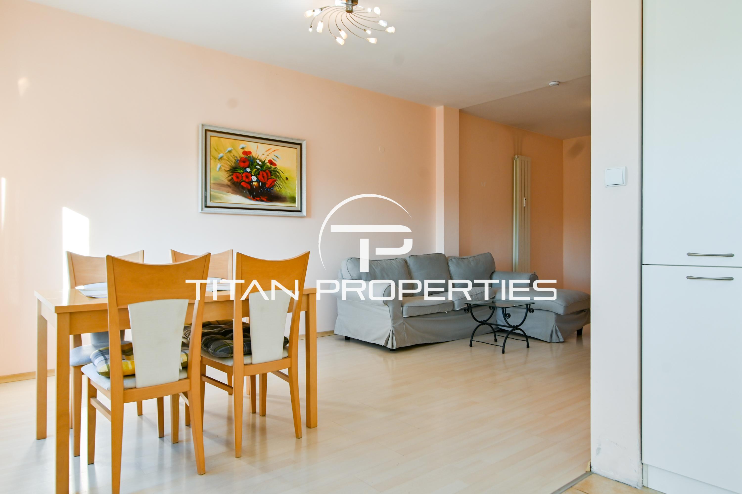 Двустаен, под наем, Център