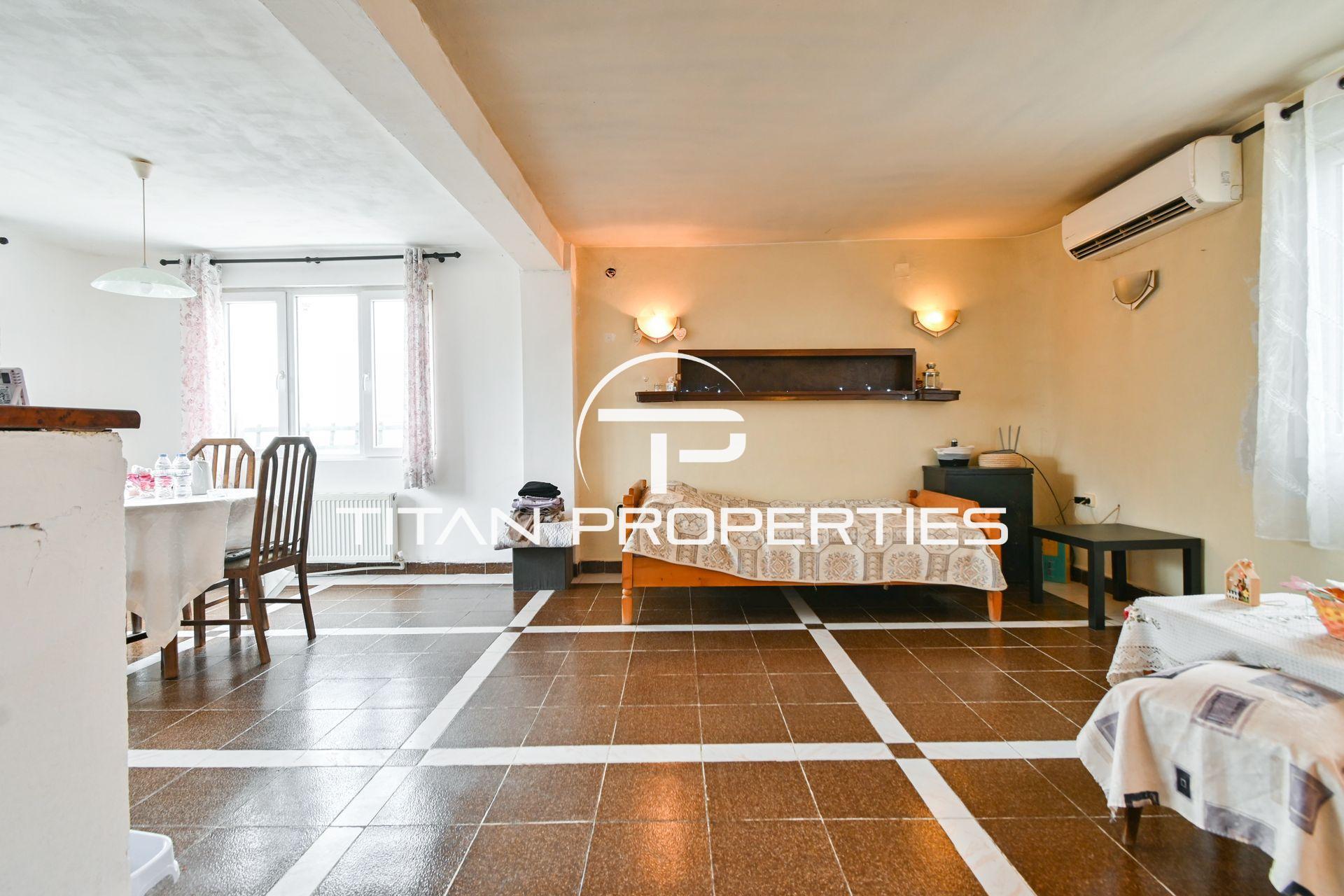 Къща за продажба в с. Храбърско