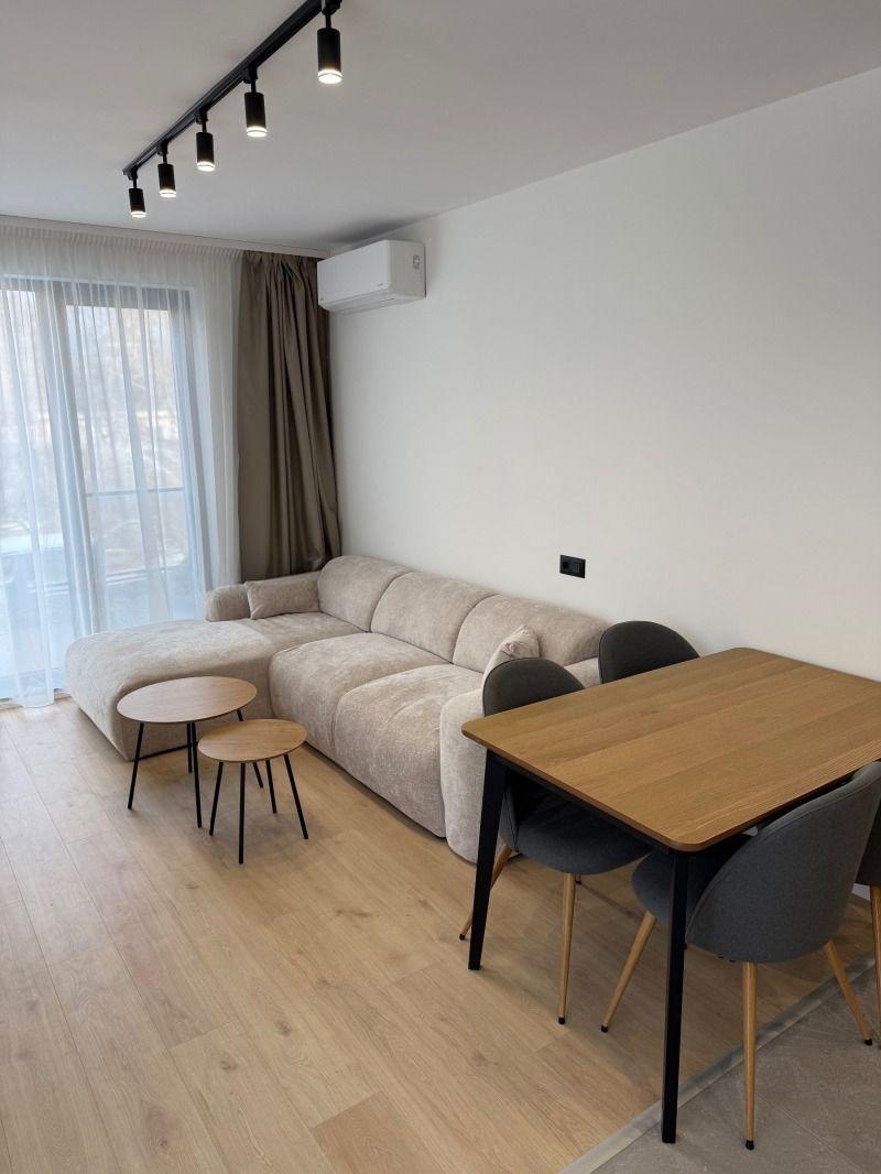 Тристаен, под наем, жк. Овча купел