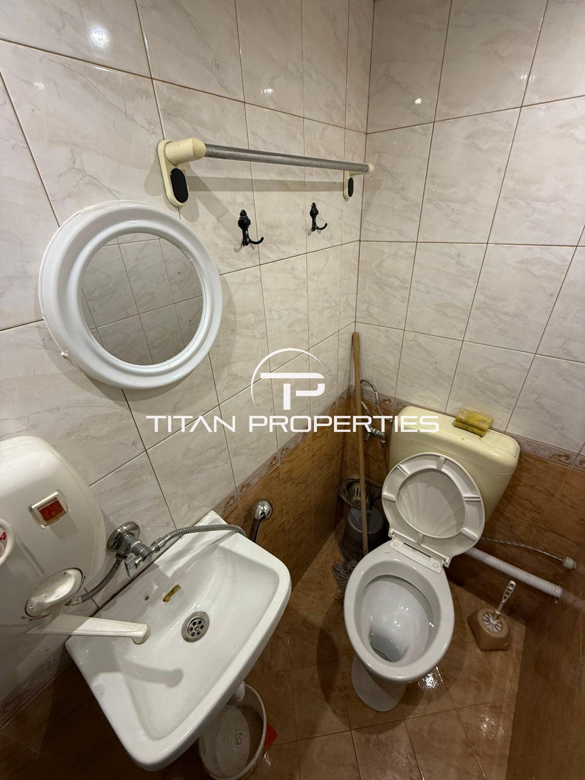  Магазин, под наем, ж.к Възраждане