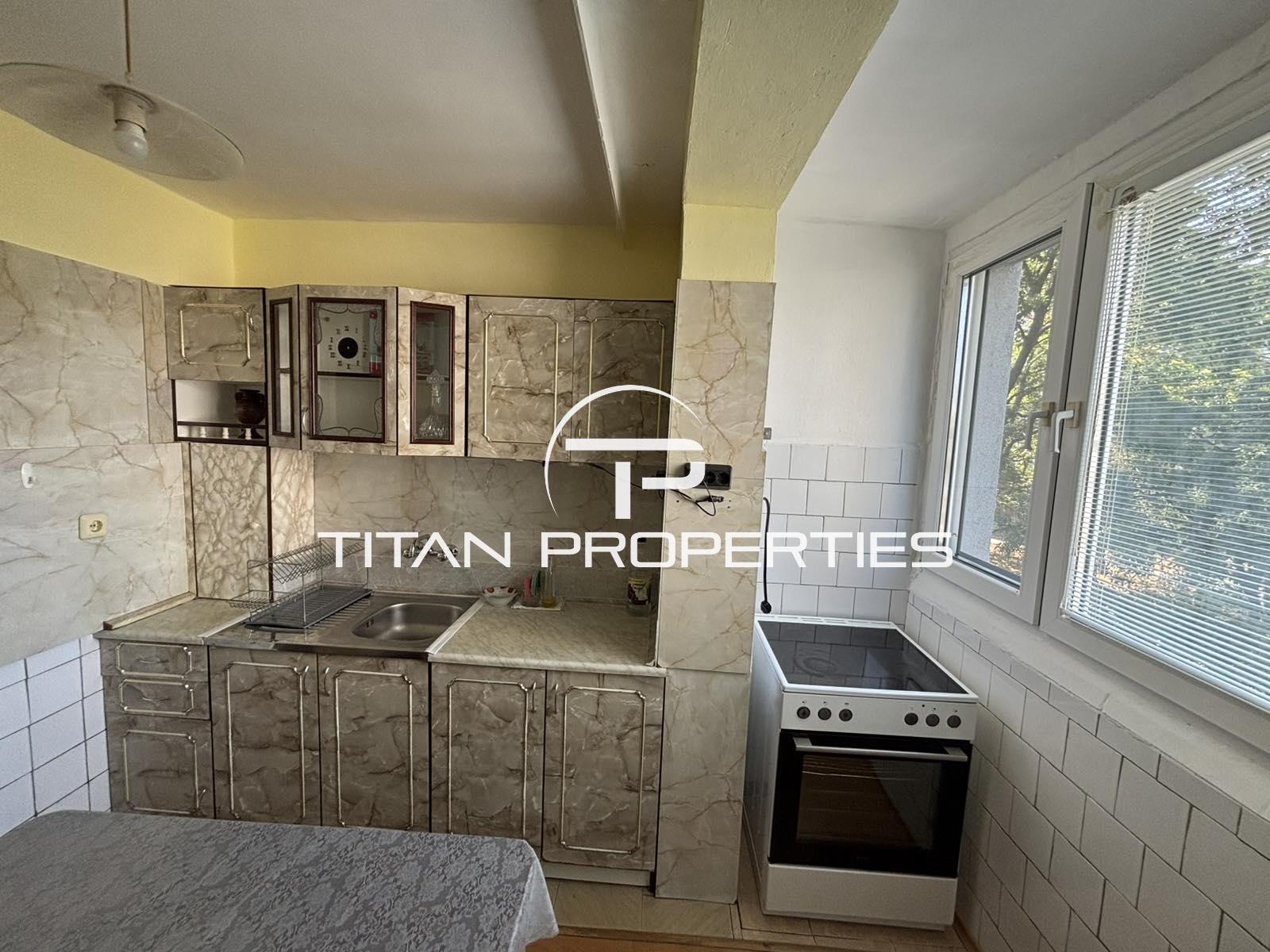 Ексклузивна оферта! Двустаен, под наем, ж.к Лазур 