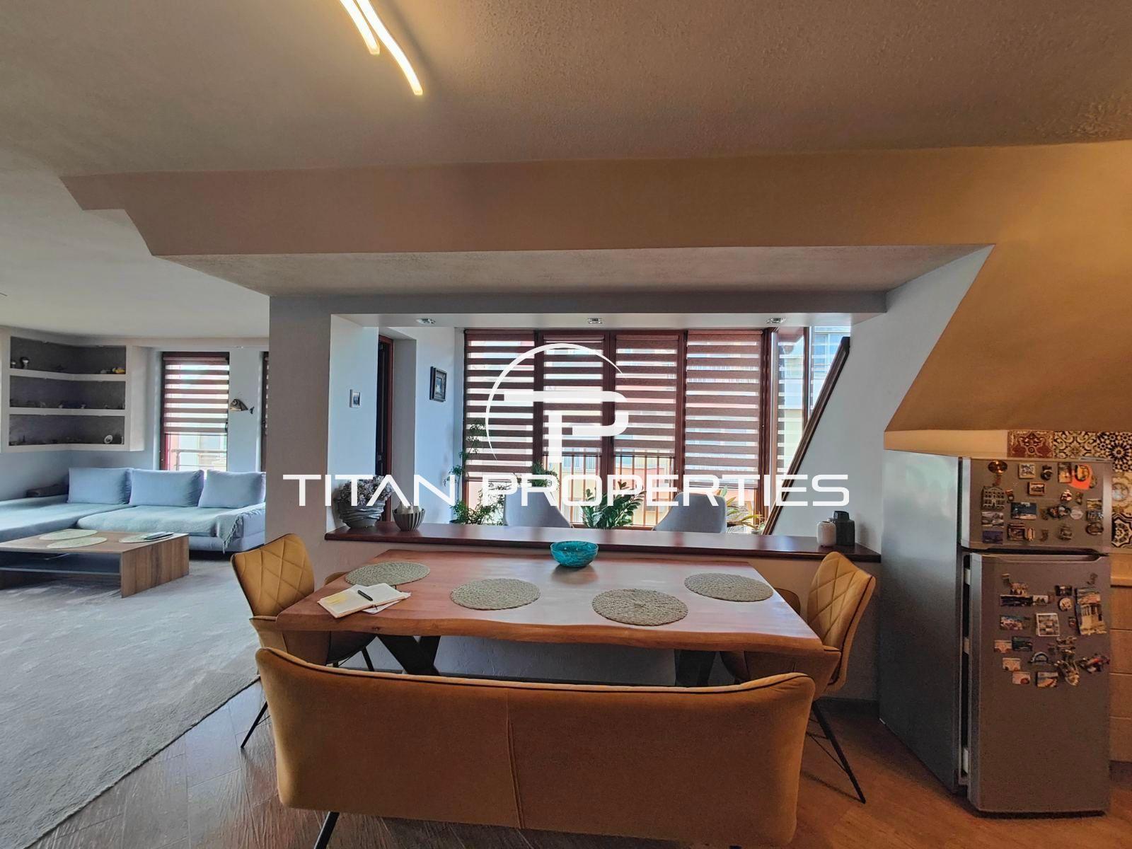 Тристаен, под наем, Център 