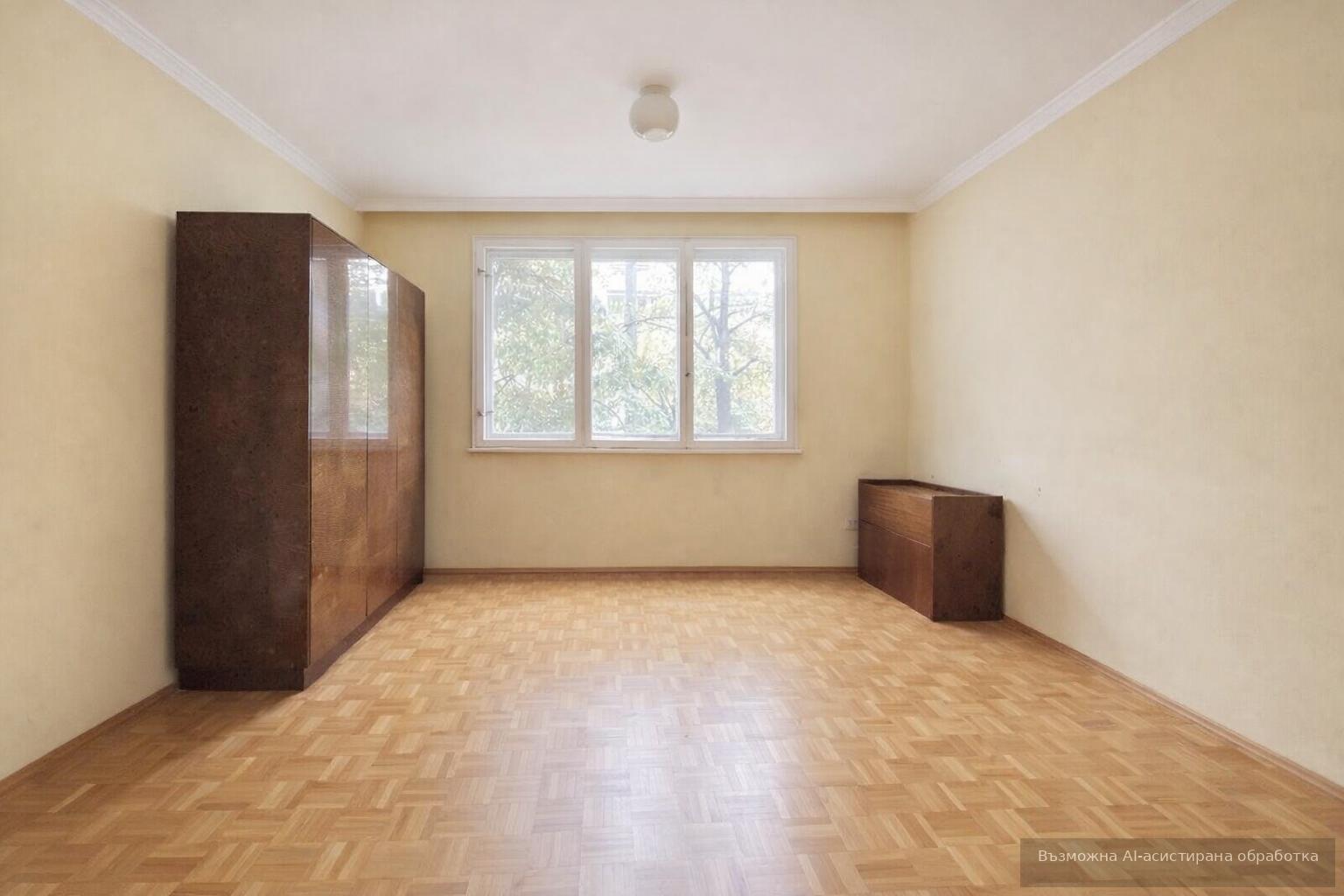 Тристаен апартамент с АКТ 16 в ж.к Възраждане