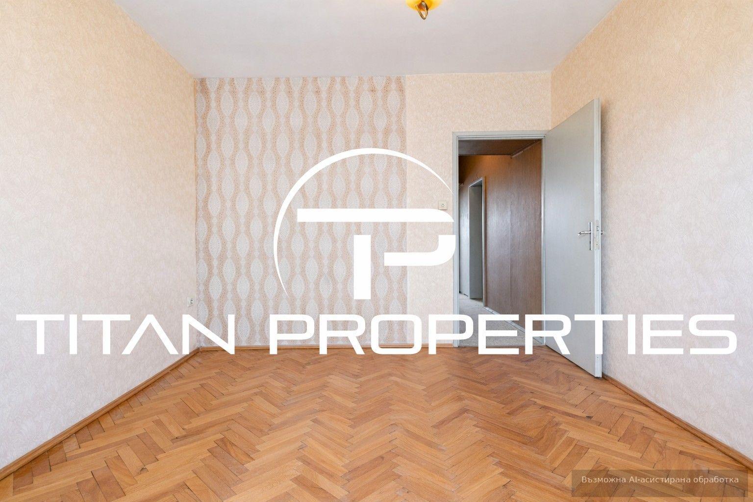 Тристаен, за продажба, жк. Банишора