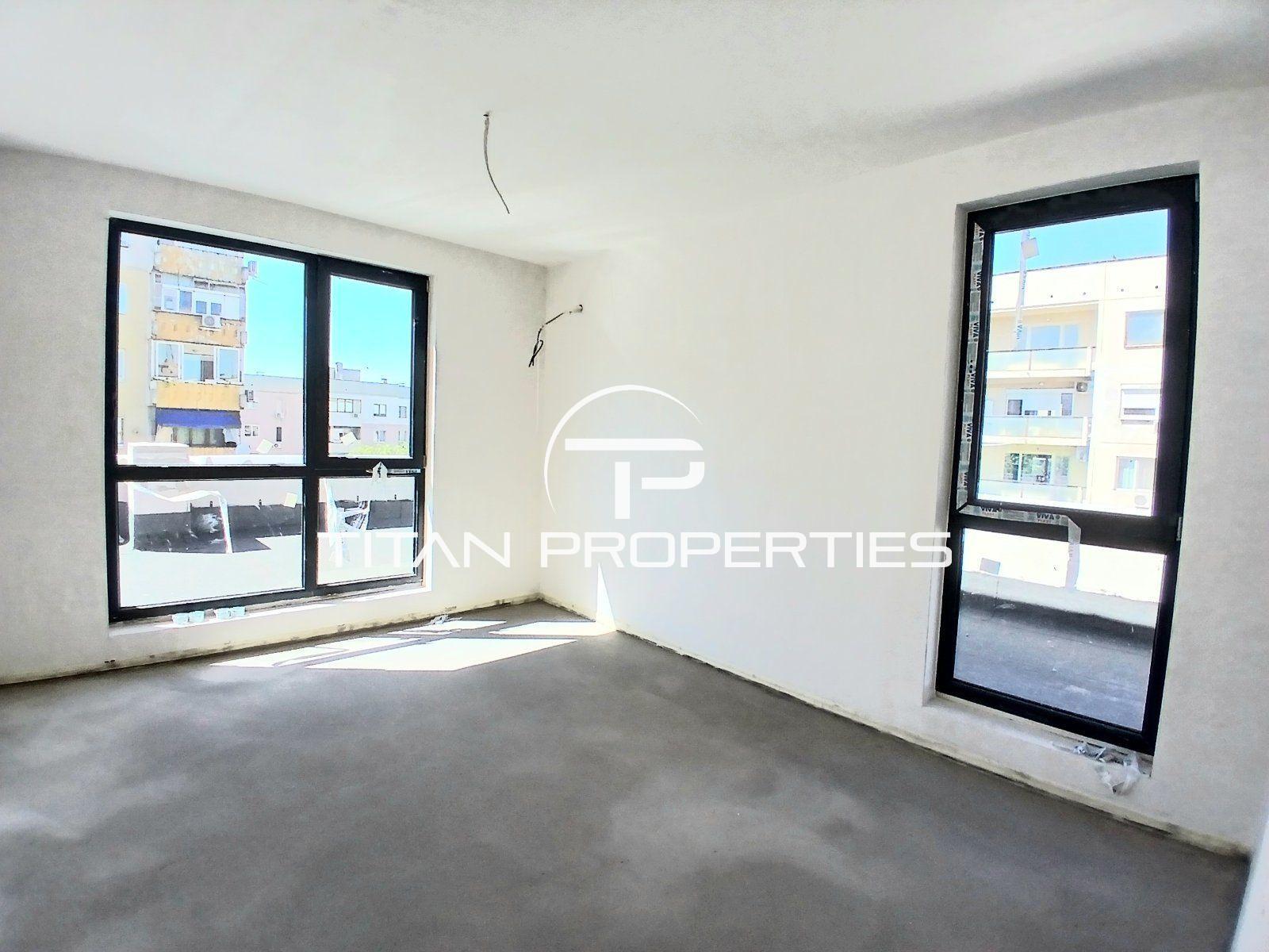 За продажба в Пловдив тристаен Кючук Париж ID 2096537