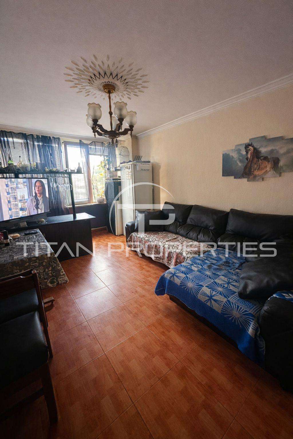 За продажба в София тристаен Красна поляна 3 ID 2110470