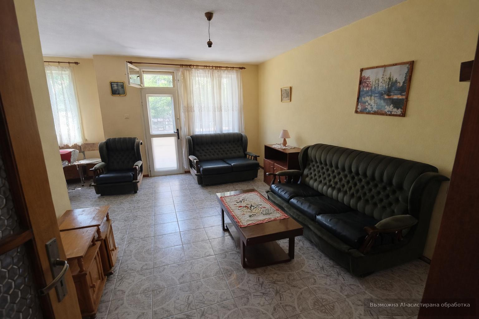За продажба в Бургас тристаен Център ID 2111737