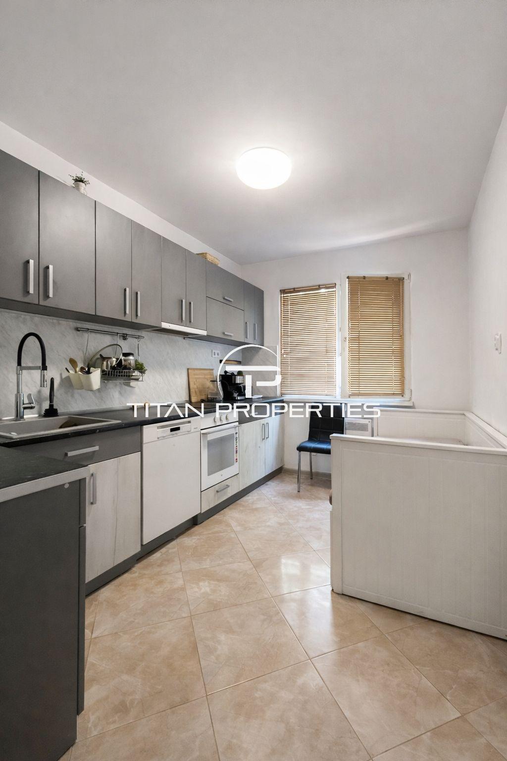 За продажба в Пловдив тристаен Каменица1 ID 2116698