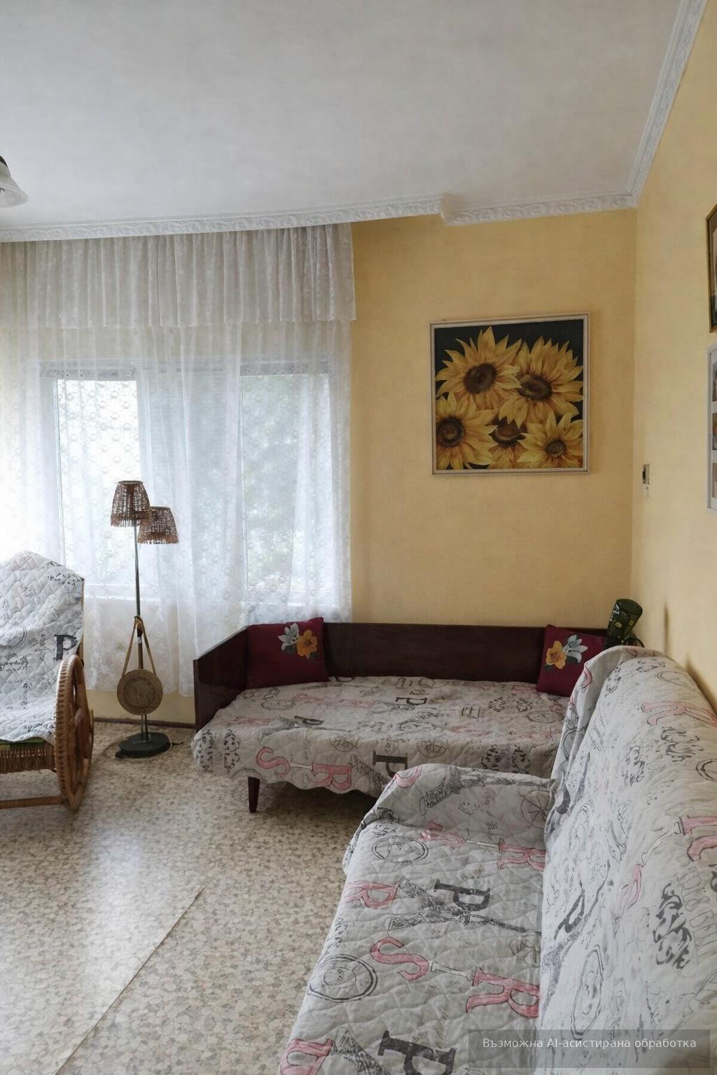 За продажба в Бургас къща гр. Айтос ID 2104128