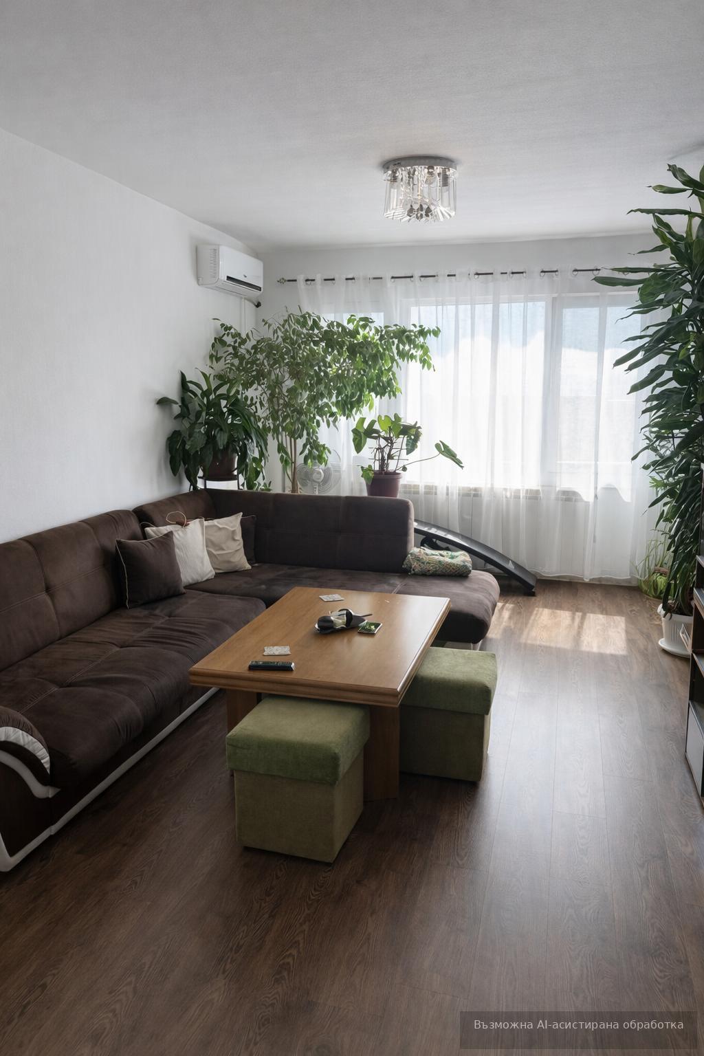 Тристаен, за продажба, гр. Айтос