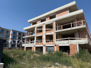 За продажба в Пловдив сграда  Христо Смирненски ID 1357