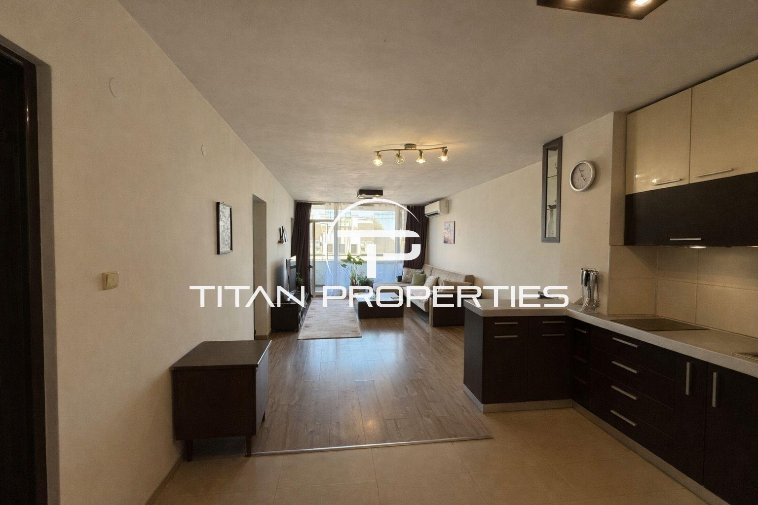 Two-bedroom apartment in Sadiiyski district