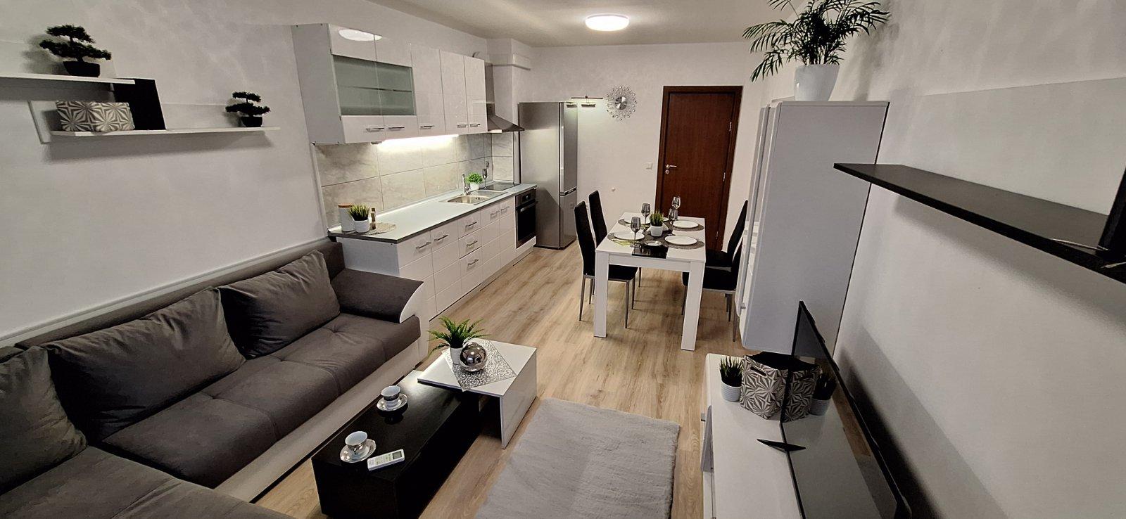 For rent in Varna three-bedroom apartment, Troshevo ID 2183889