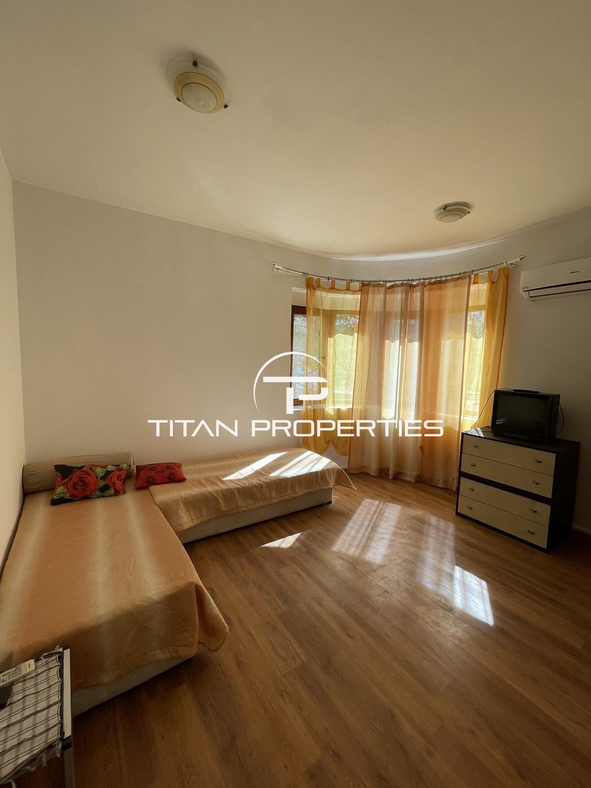 Studio, For rent, Center