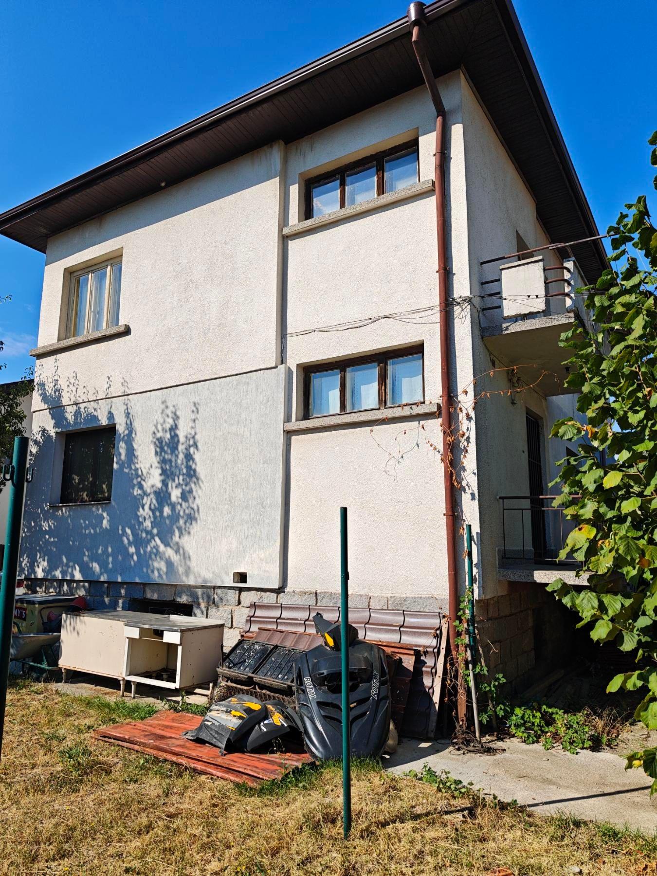 Floor of a house for sale in the town of Samokov