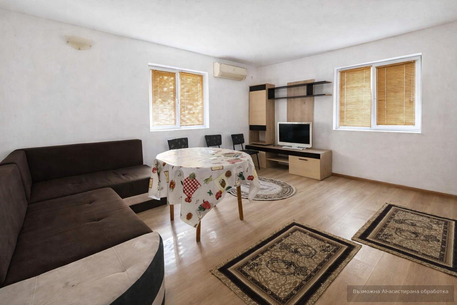 Floor of a house for rent in Komatevo district