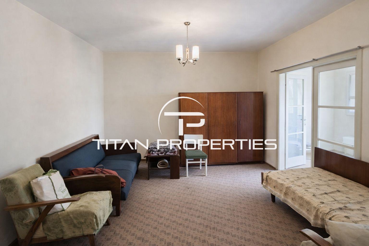 For sale in Plovdiv two-bedroom apartment Center P ID 2118854