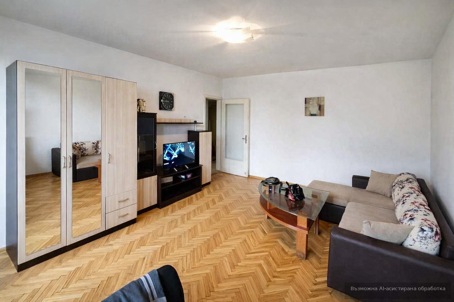 For rent in Plovdiv three-bedroom apartment Kamenitsa 2 ID 2220393