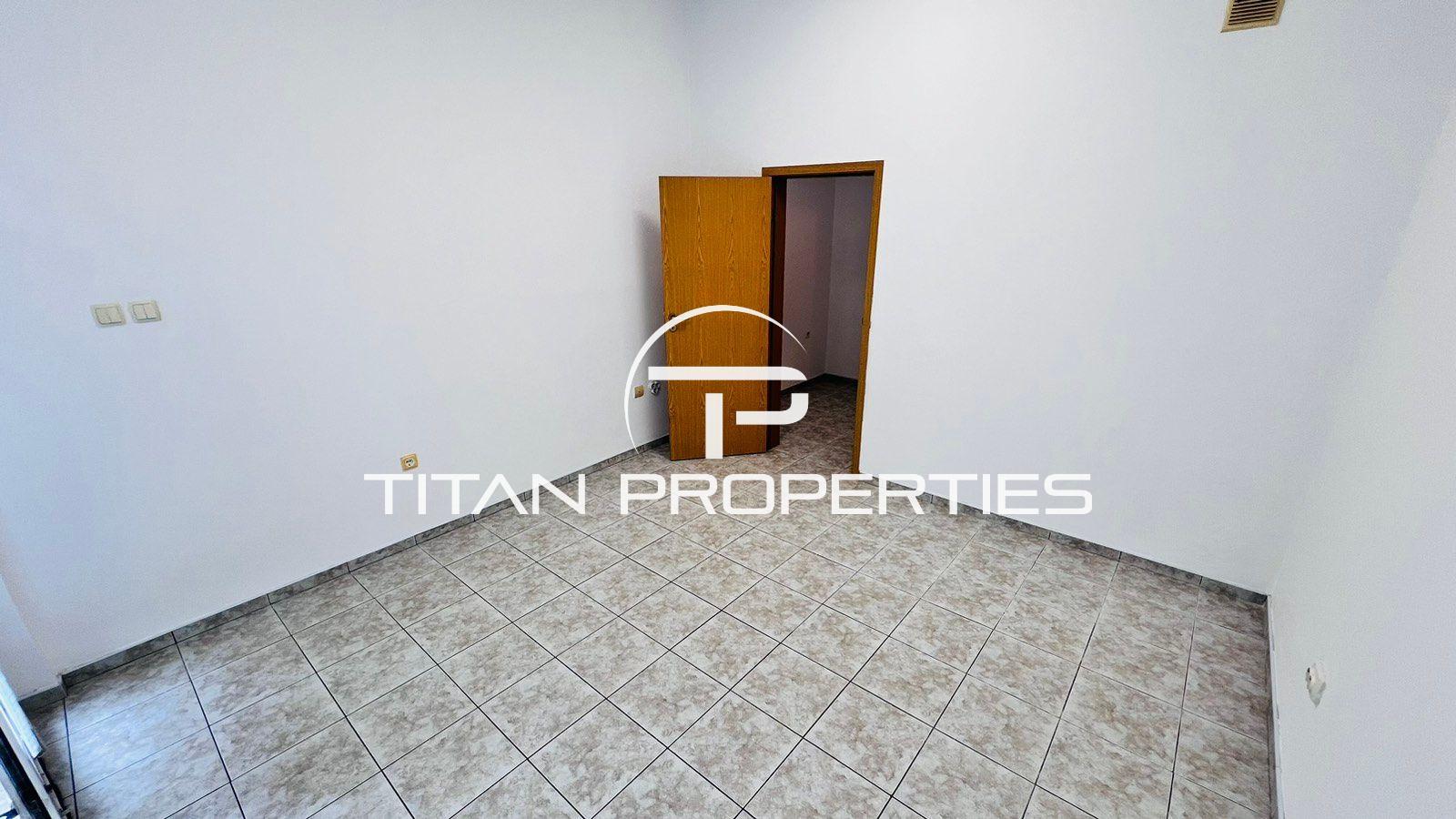 For rent in Burgas, shop, Izgrev ID 2191895
