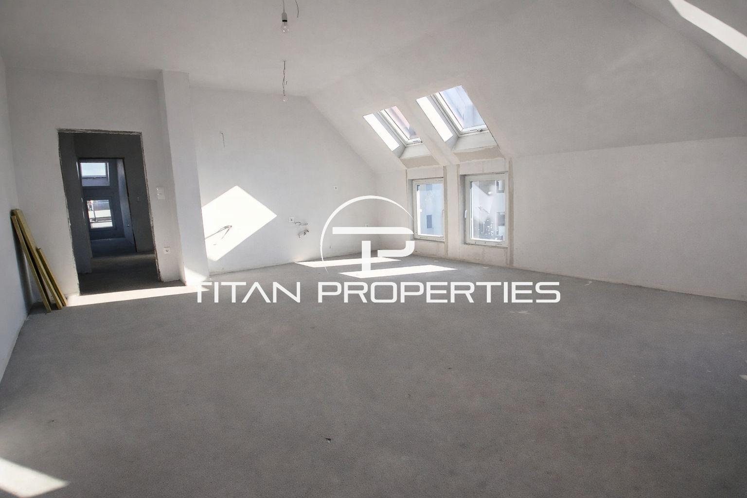 За продажба в Пловдив тристаен Остромила ID 2109167