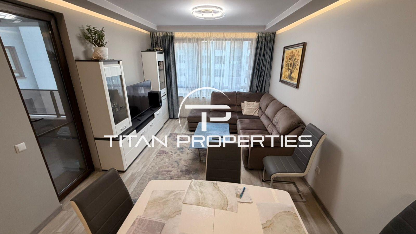 Two-bedroom apartment for rent, Horizont district with double parking space