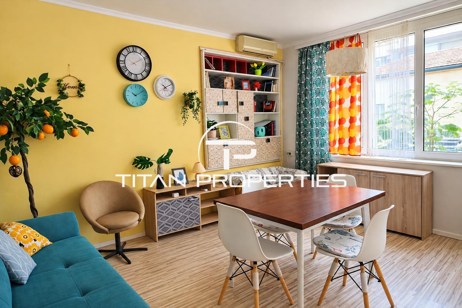 For sale in Plovdiv multi-room apartment, Center P ID 2119301
