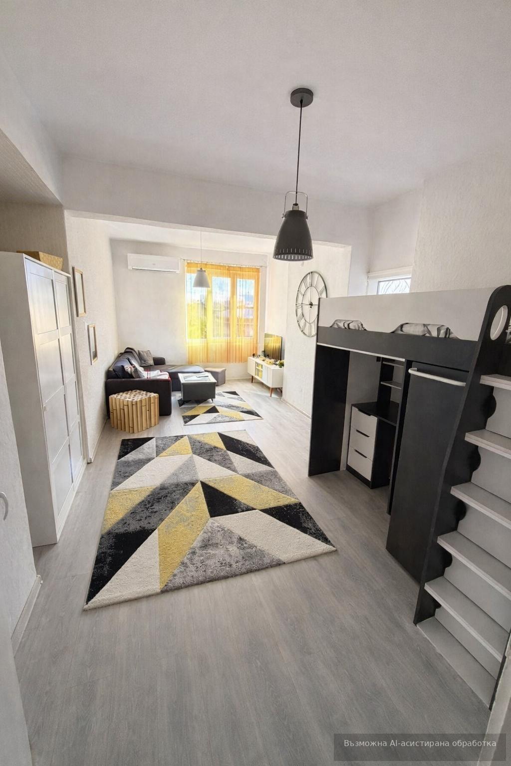 One-bedroom apartment, for rent, Center