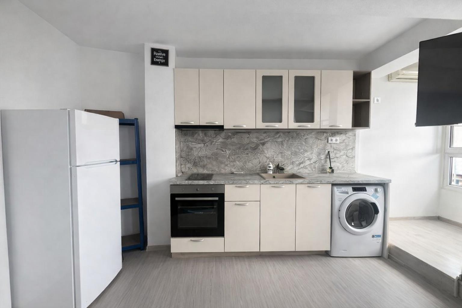 One-bedroom apartment for rent, Zone B-18