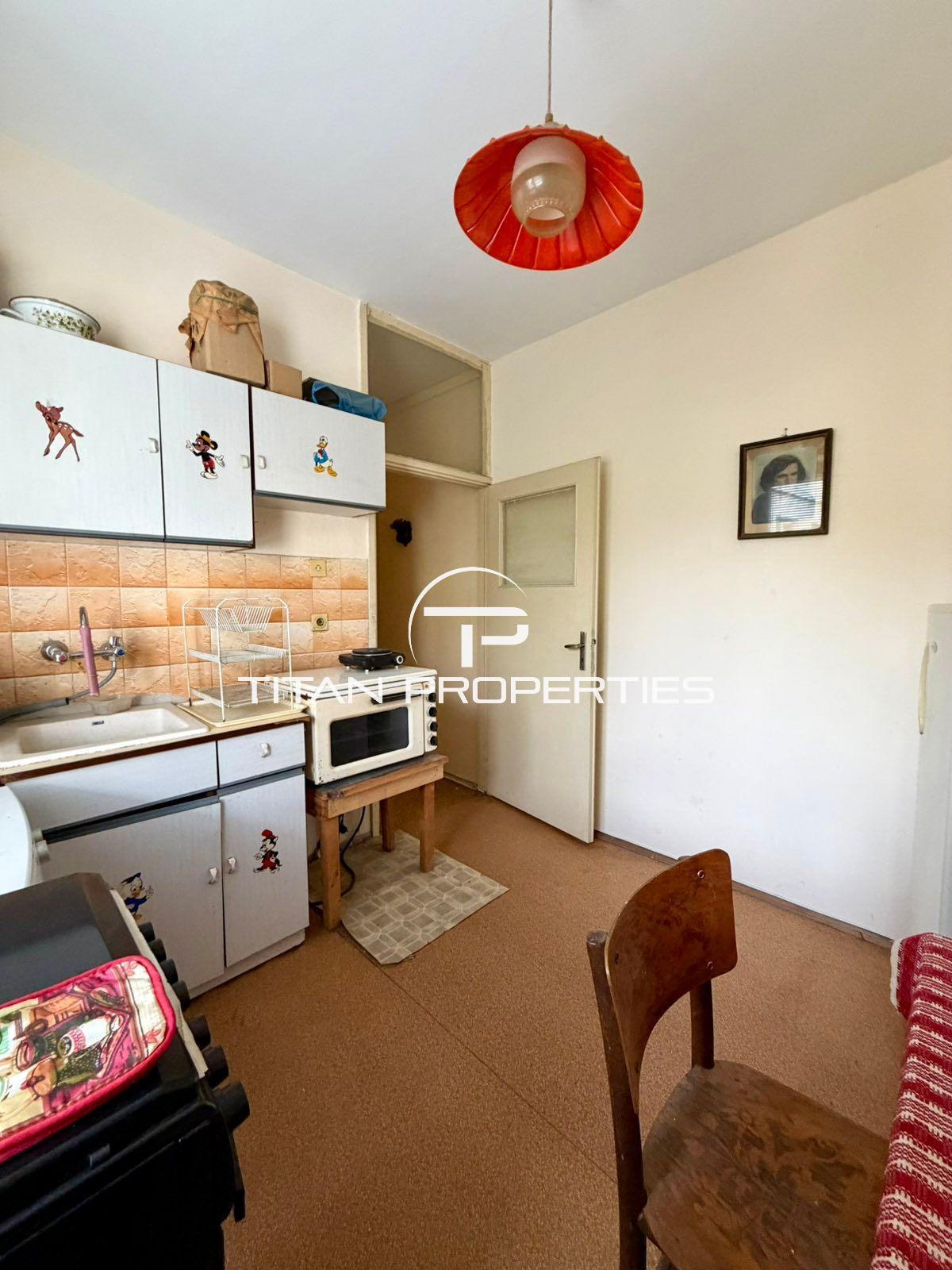 За продажба в Пловдив тристаен Тракия ID 2120586
