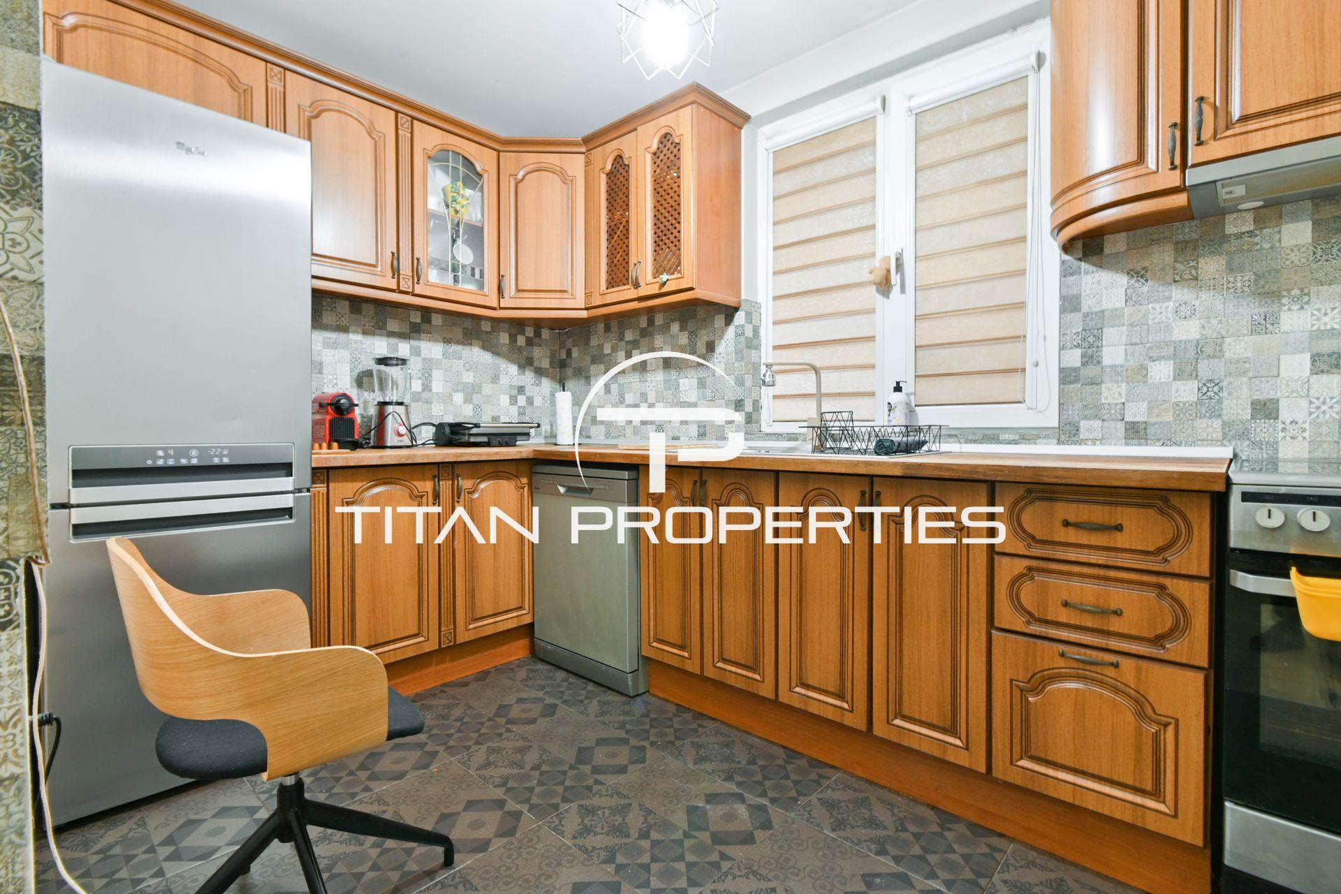 За продажба в София къща Извън София ID 2120360
